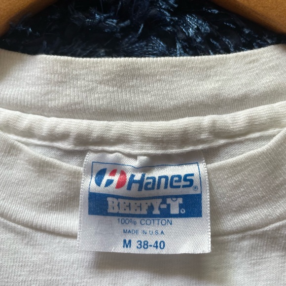 Authentic 1990 EARTH DAY TSHIRT. - Picture 4 of 7